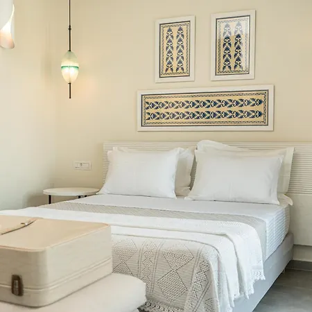 Nelia Apartment