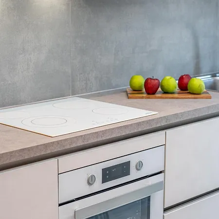 Nelia Ληξούρι