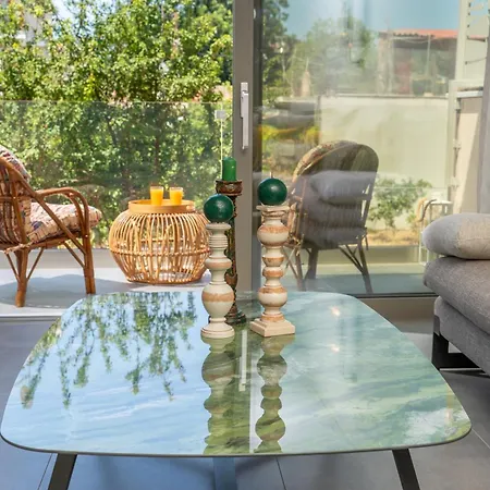 Διαμέρισμα Nelia *