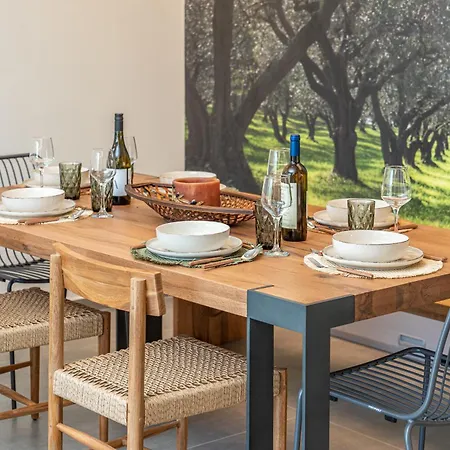 Nelia Διαμέρισμα