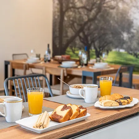 Nelia Διαμέρισμα