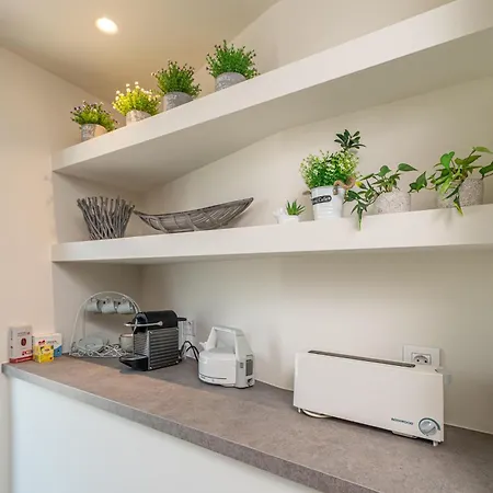 Appartement Nelia *