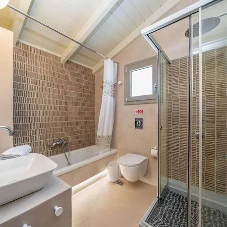 Nelia Ληξούρι